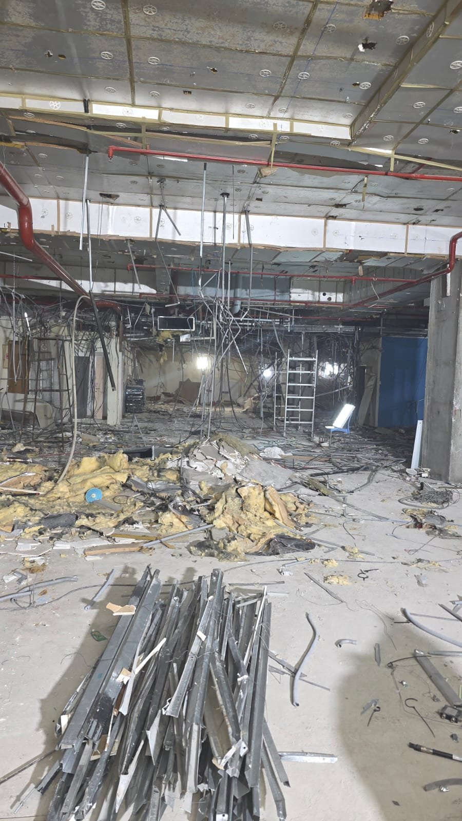 Office dismantling by National Traders in Pune
